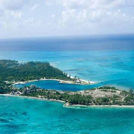 Cape Eleuthera Resort & Marina Freetown Extérieur photo