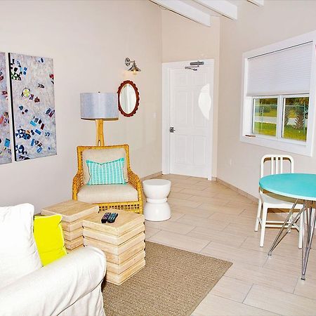 Cape Eleuthera Resort & Marina Freetown Extérieur photo